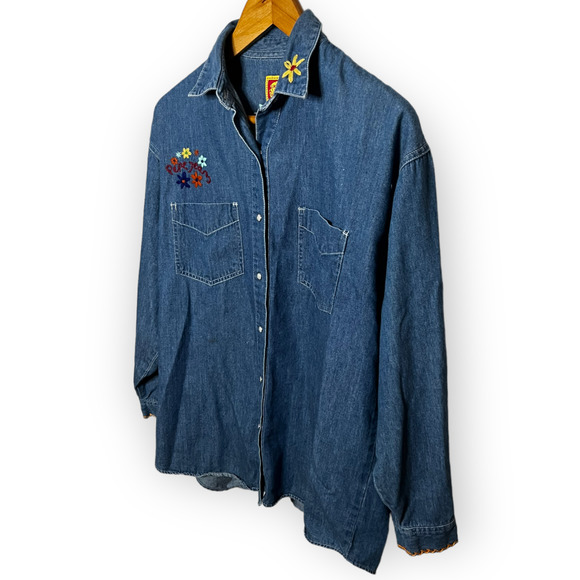 Vintage 90's Pepe Jeans London Women's Embroidered Floral Denim Shirt Size Small - Picture 3 of 12